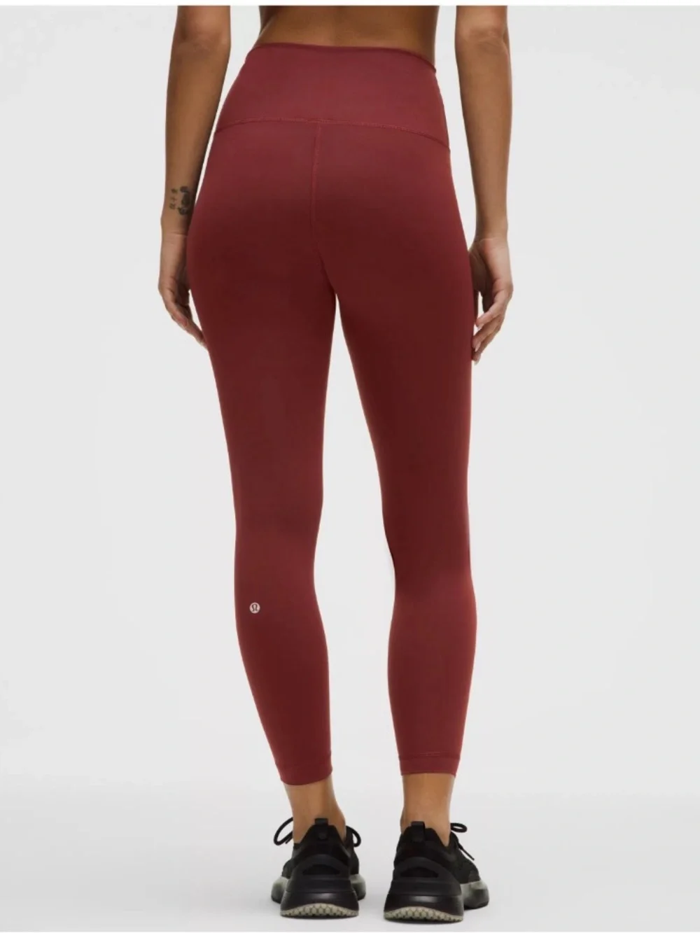 NWT/NWOT/Like New Lululemon Matching Bundle. Size Tops 2,4 / Bootoms 2
